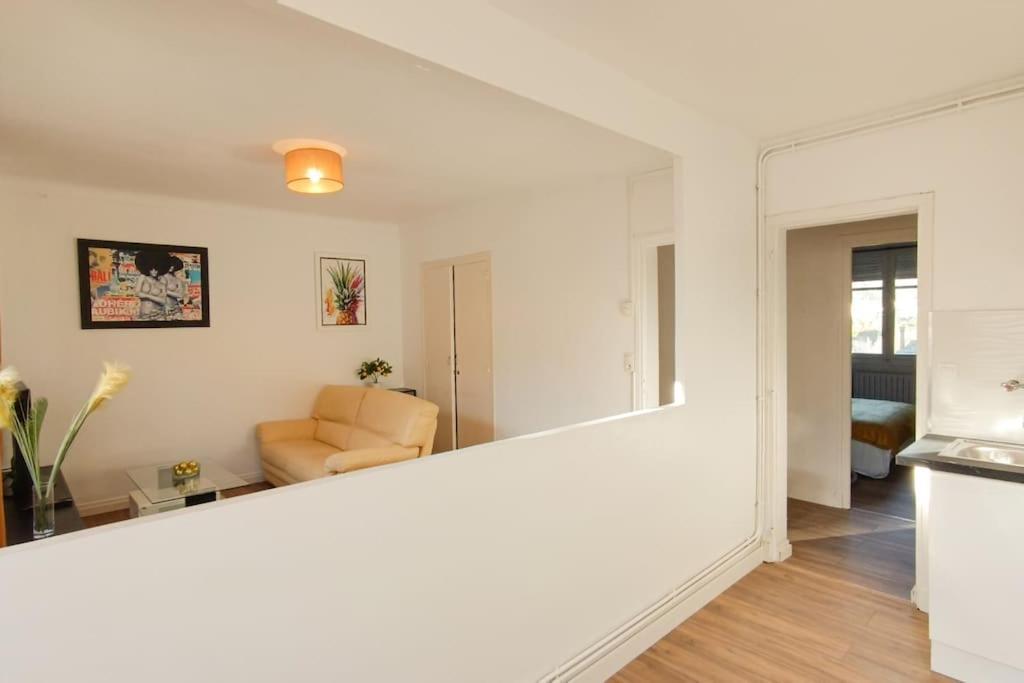 Foucault - Appartements - Au Coeur De Lourdes Buitenkant foto